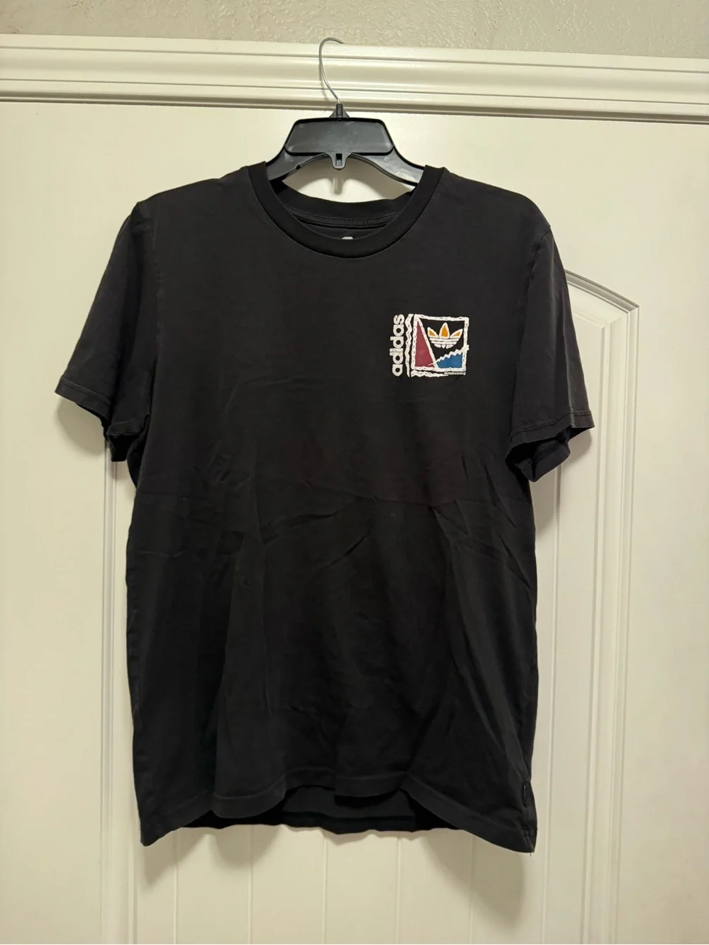 Adidas Skateboarding Trefoil Logo Graphic Tee Men's Size Small Black